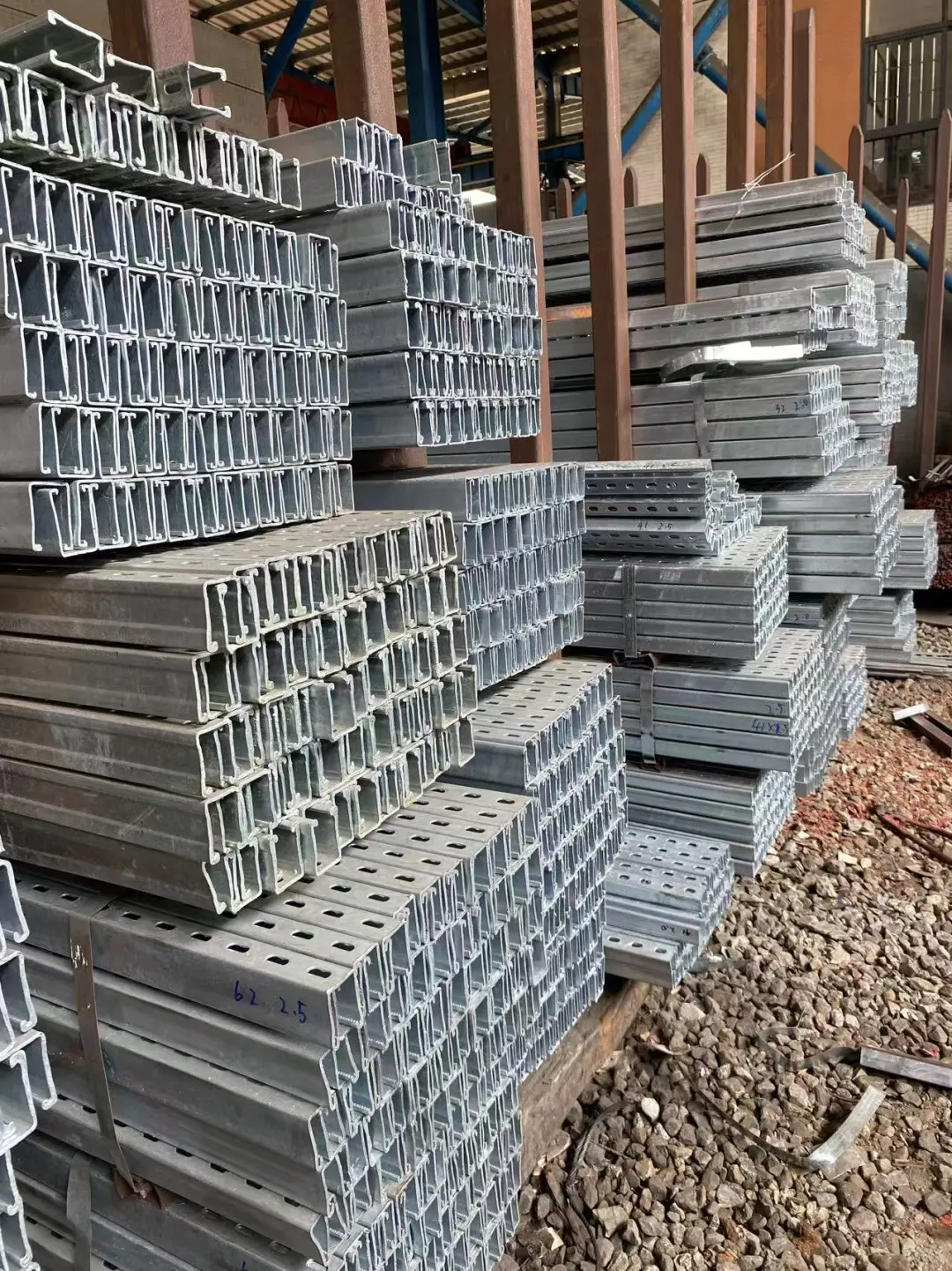 天门光伏支架配件哪家合适