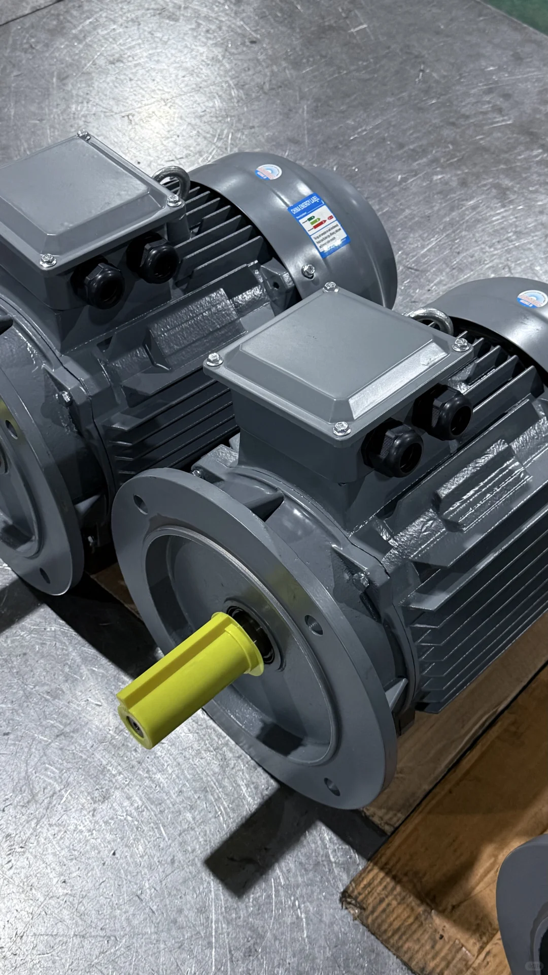 直接震惊到了，这么棒的电机???