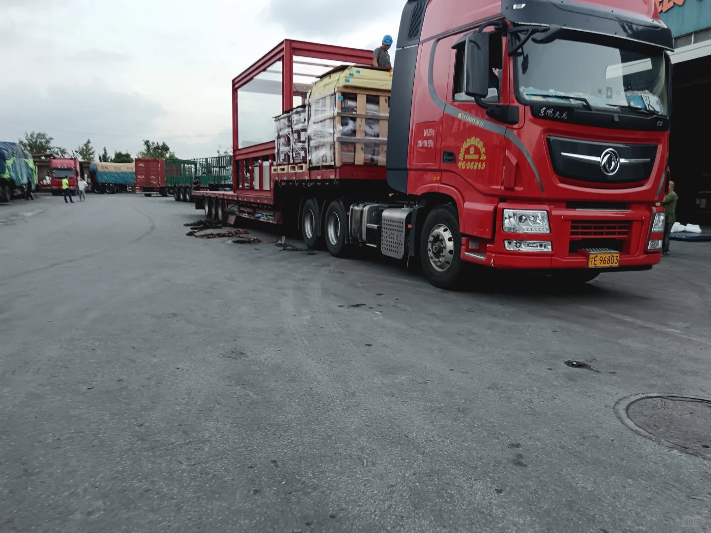 九江的一家物流公司，专业设备仪器大件运输