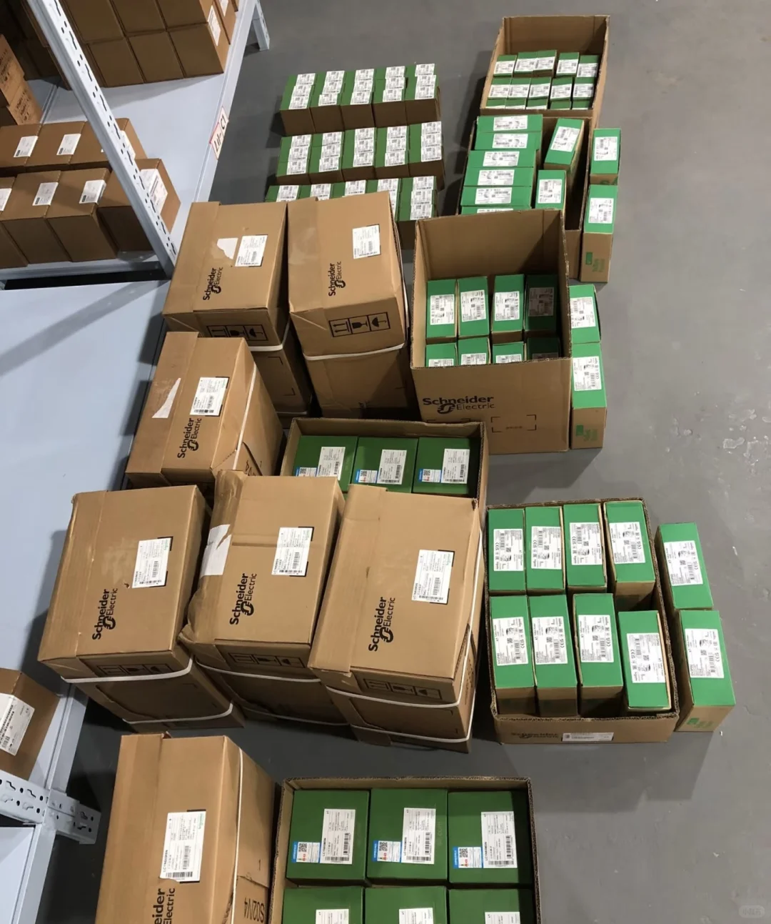 施耐德一级代理！！！