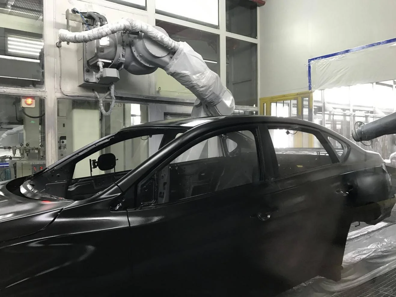 自动涂装生产线提升生产效率与质量