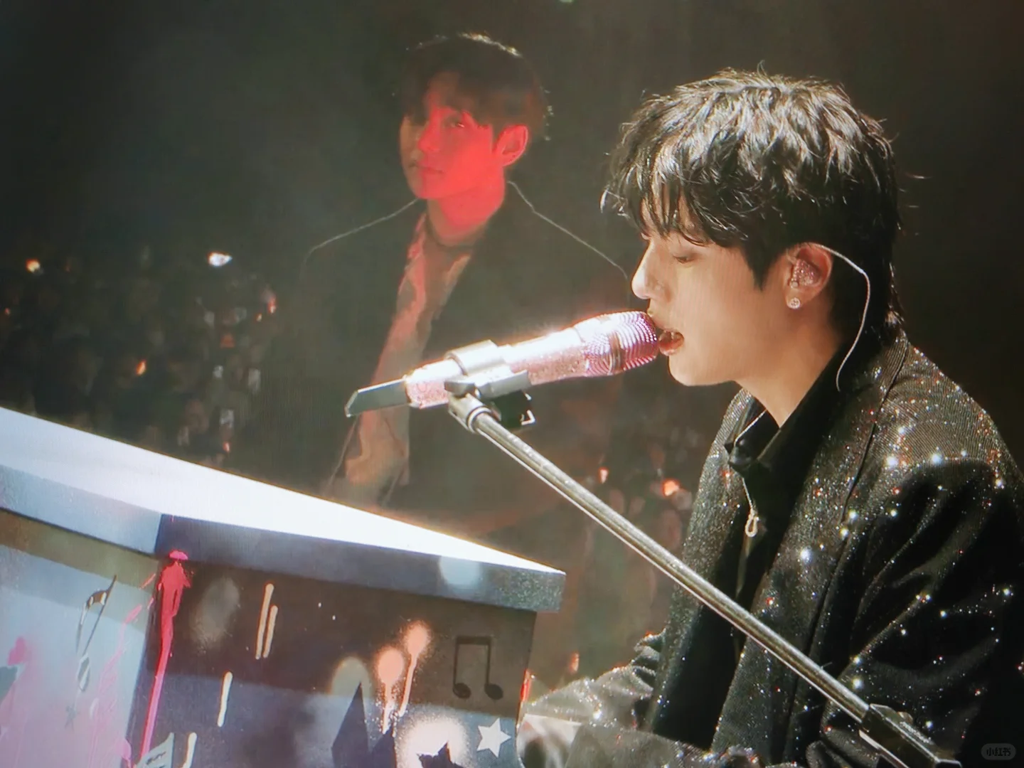 幸福是你透过摄像机望向我的眼睛