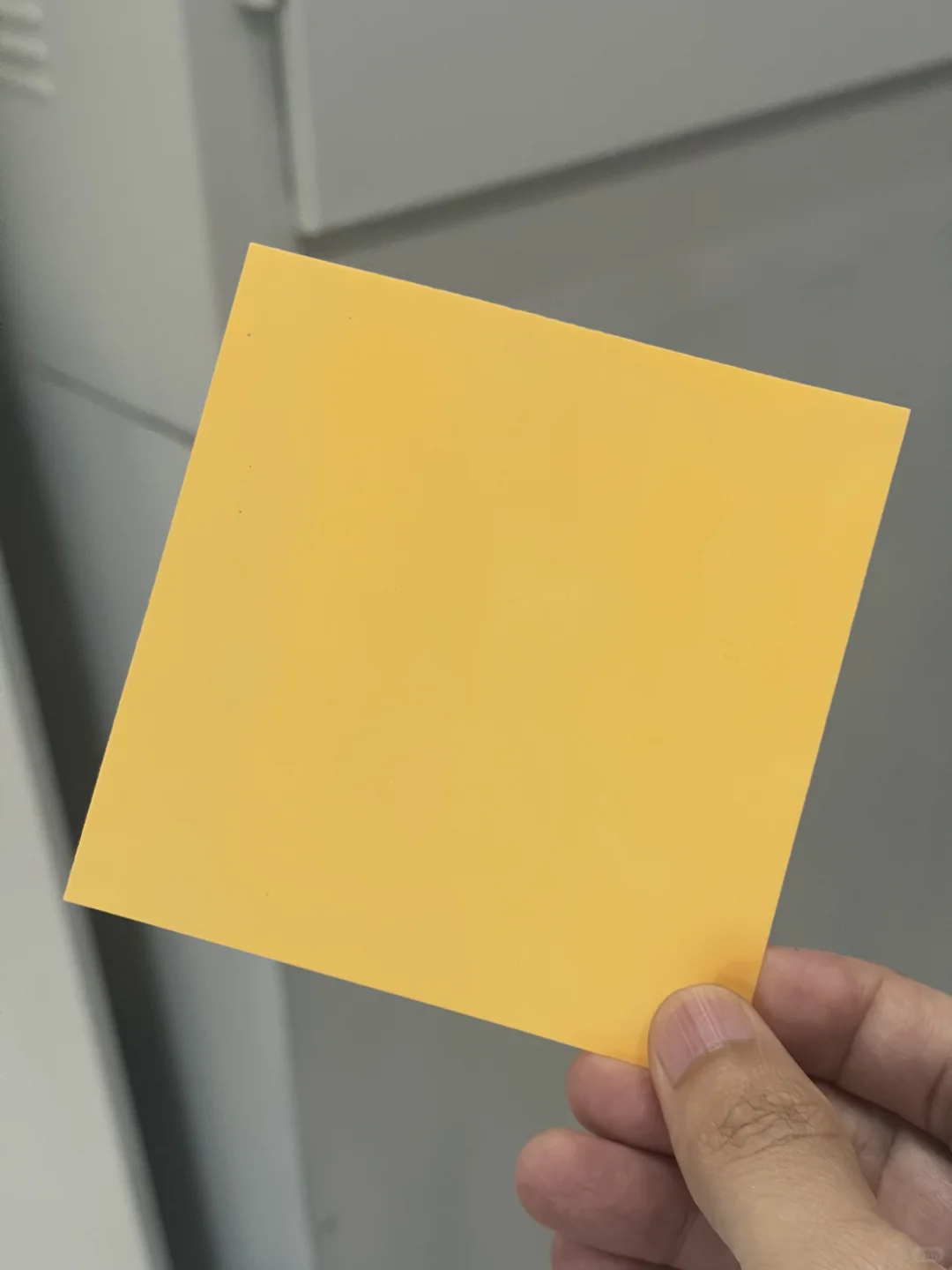 无镉量子点转光农膜，将紫外和蓝光转成红光