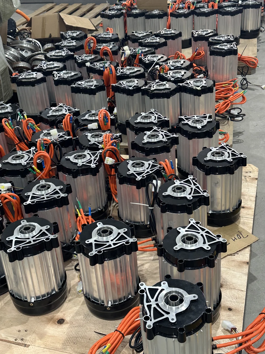 90后在爸妈电机厂工作日常