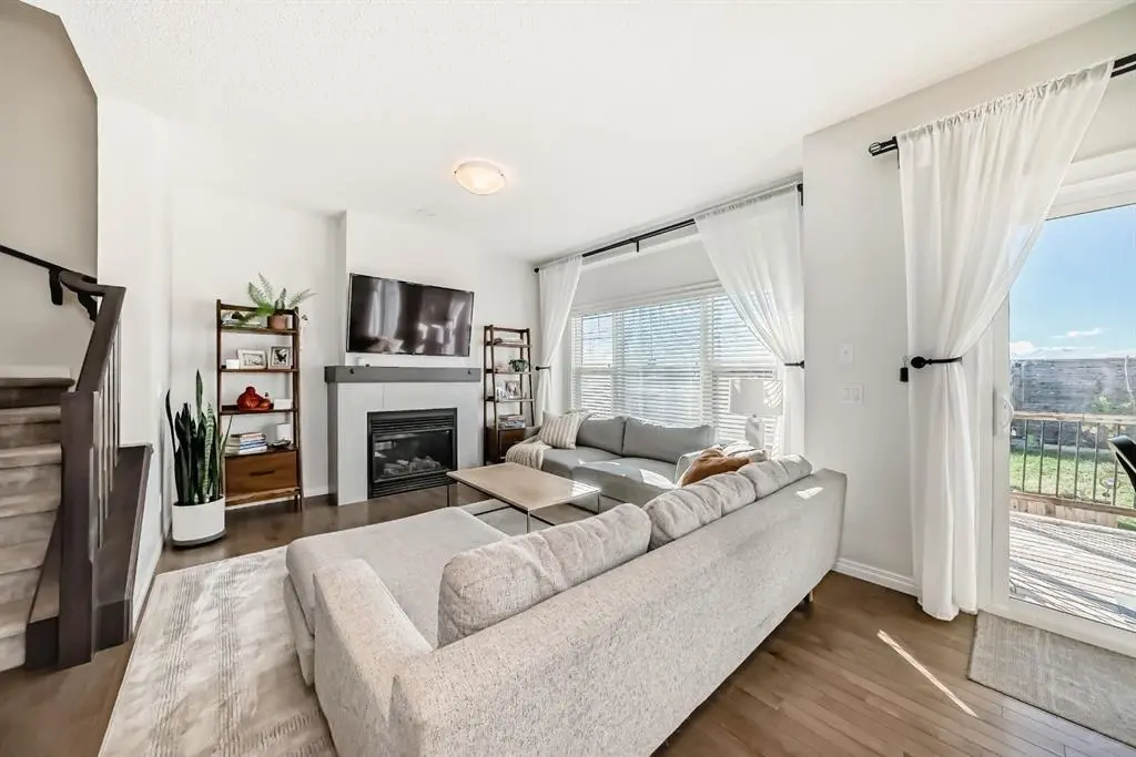 卡加东南区绿色认证节能美宅|朝南庭院|66W+