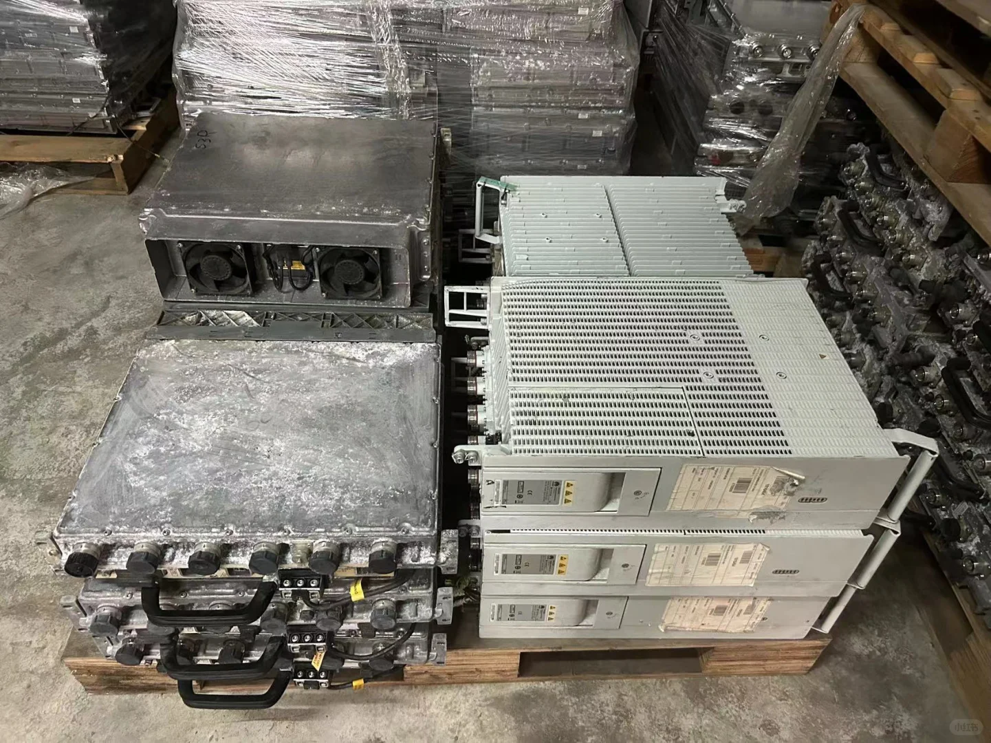 全球收诺基亚爱立信的RRU BBU设备