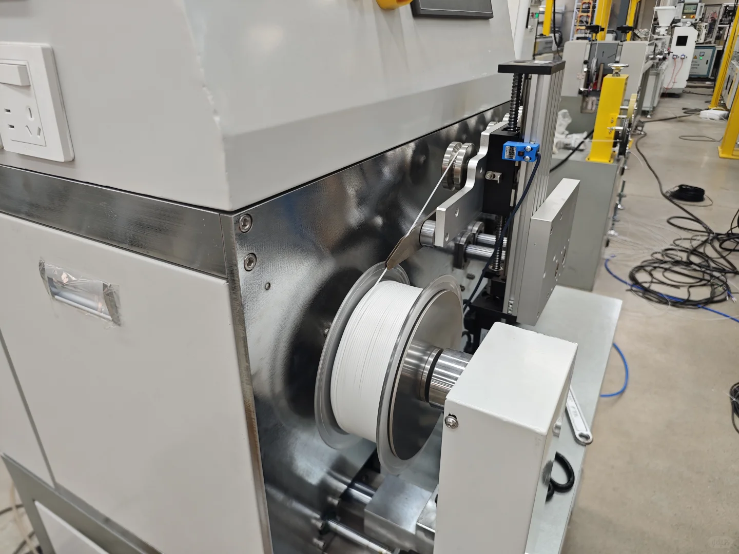 工业之美 璀璨而有力量 3D打印耗材生产线制