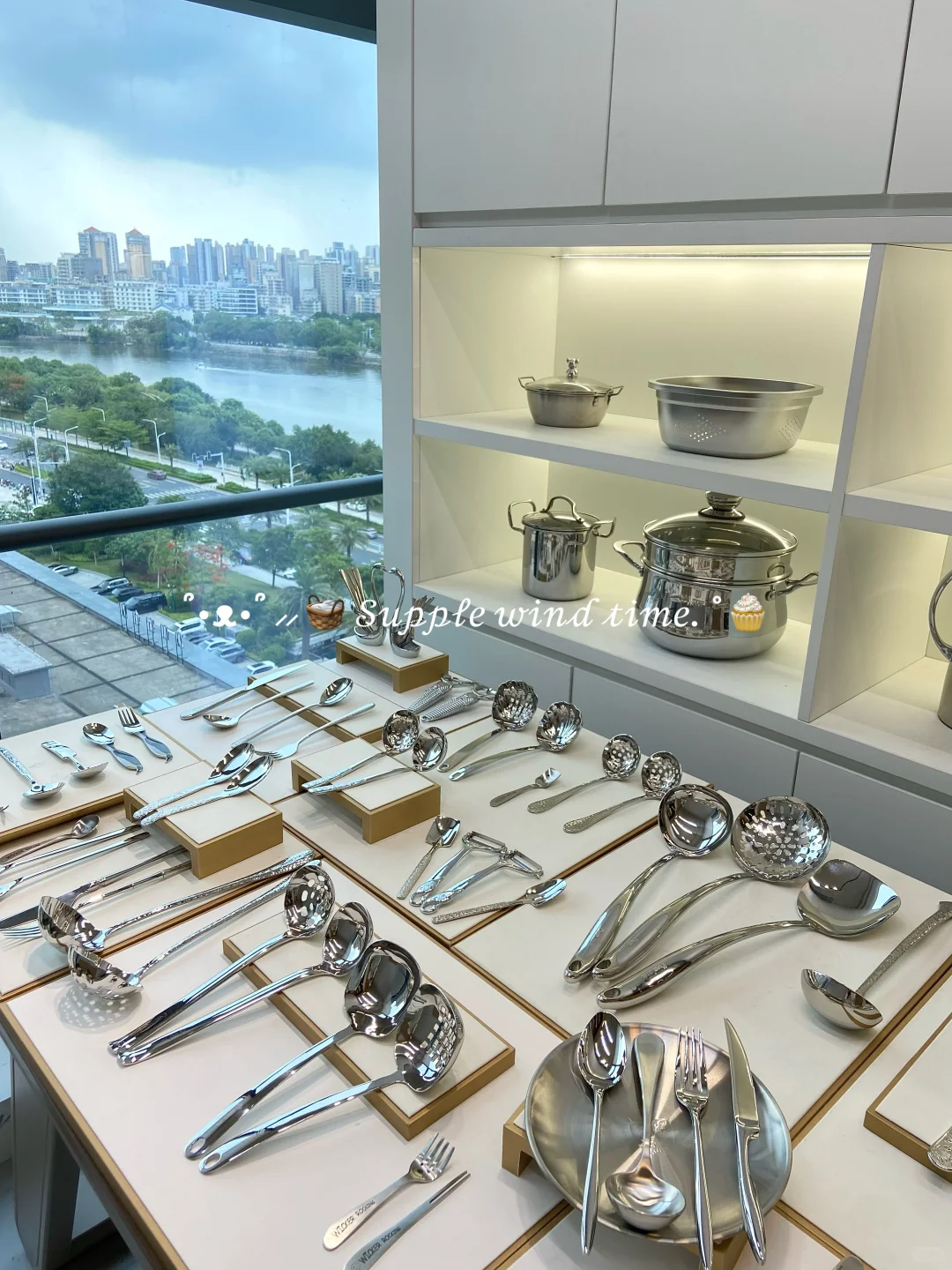 会计生的反叛：回家卖真材实料的不锈钢餐具