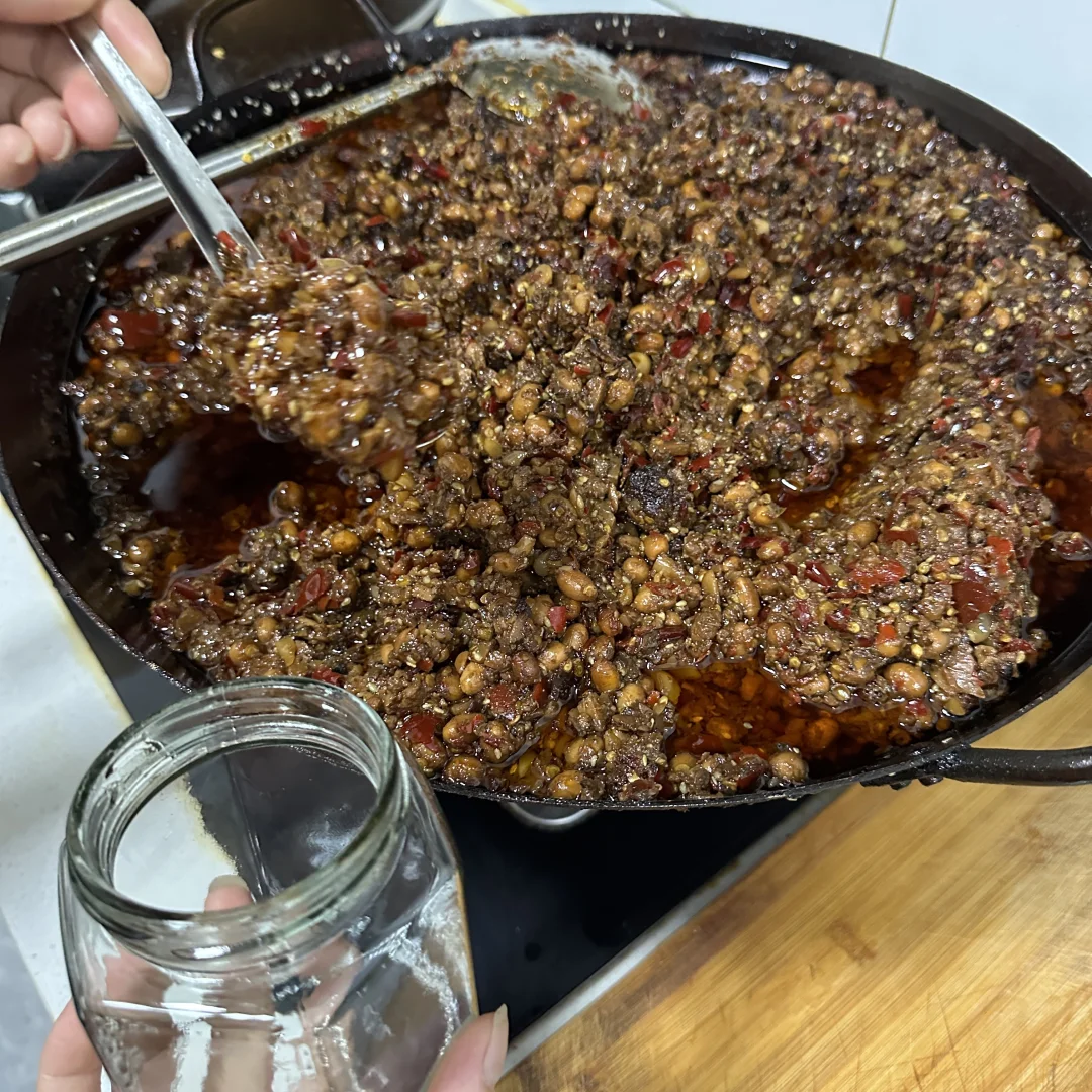 我妈让我发网上卖 笑死了我卖给谁啊