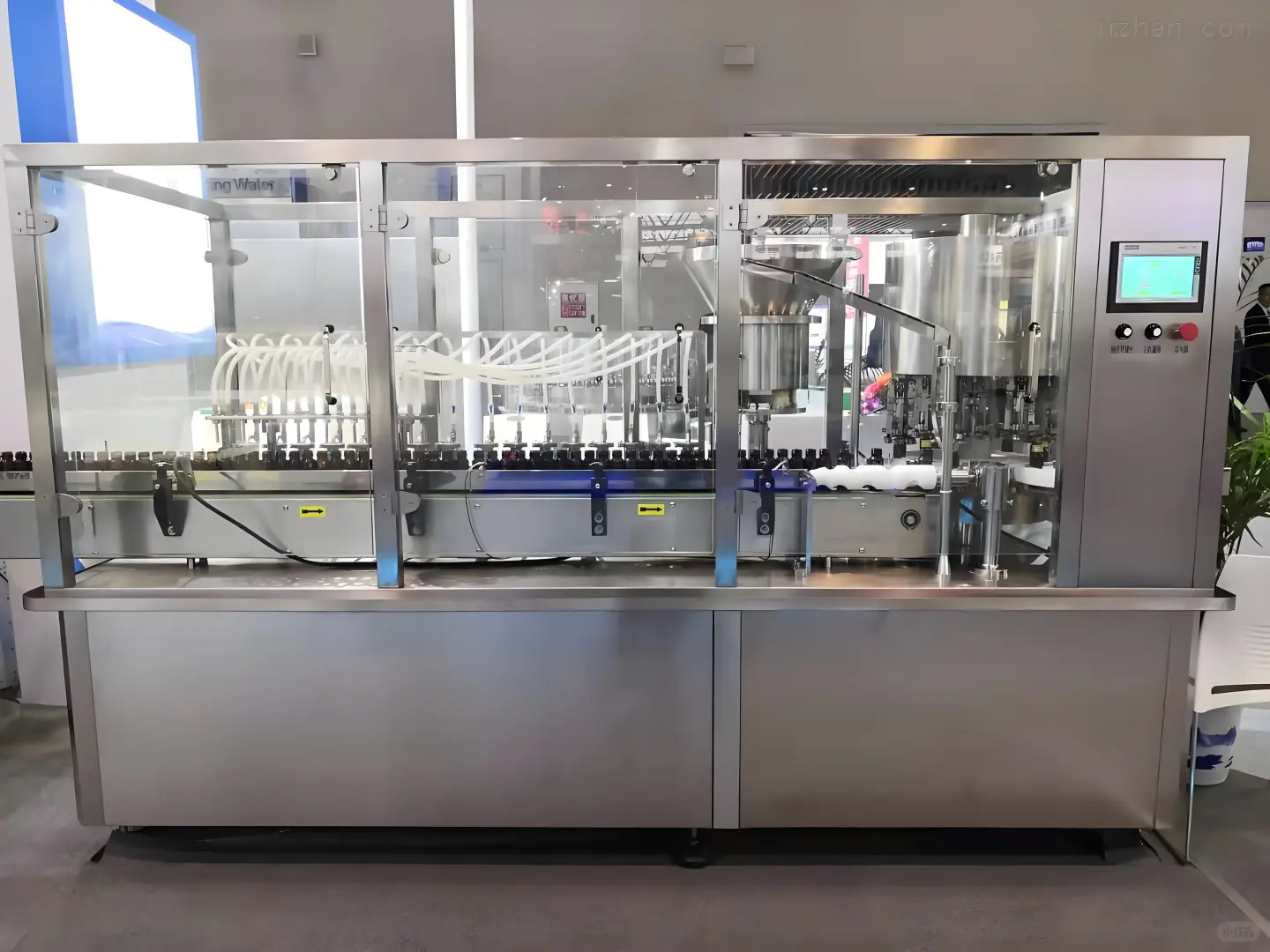 青州灌装机 辣椒酱灌装机 喷码机