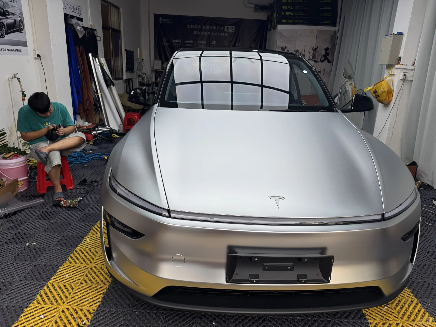 特斯拉改色、幻影银、银色系、银色系、银色系