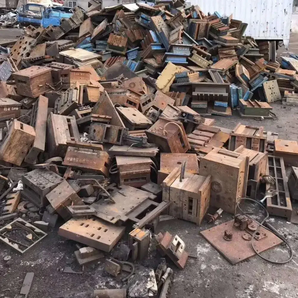 深圳大浪废模具回收塑胶模具回收报废模具