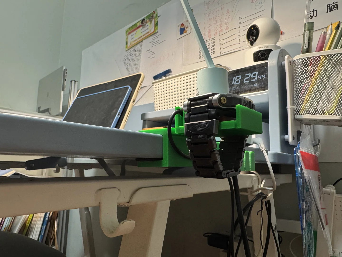 小天才手表充电底座