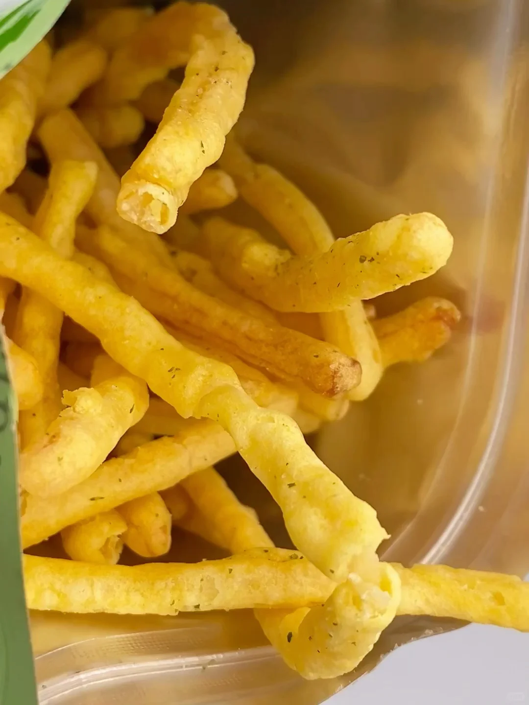 上班困了怎么办··来一根芥末味鱿鱼条！！