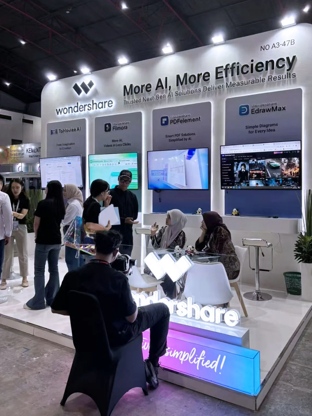 IIXS2025印尼国际电子信息暨通信展展期掠影