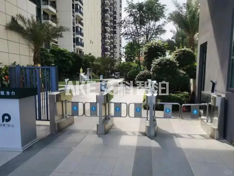 如何选购小宅人行门禁设备?看这篇就够了