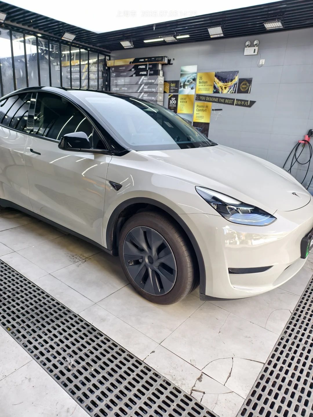 为爱车穿上“隐形铠甲”开启焕新之旅!