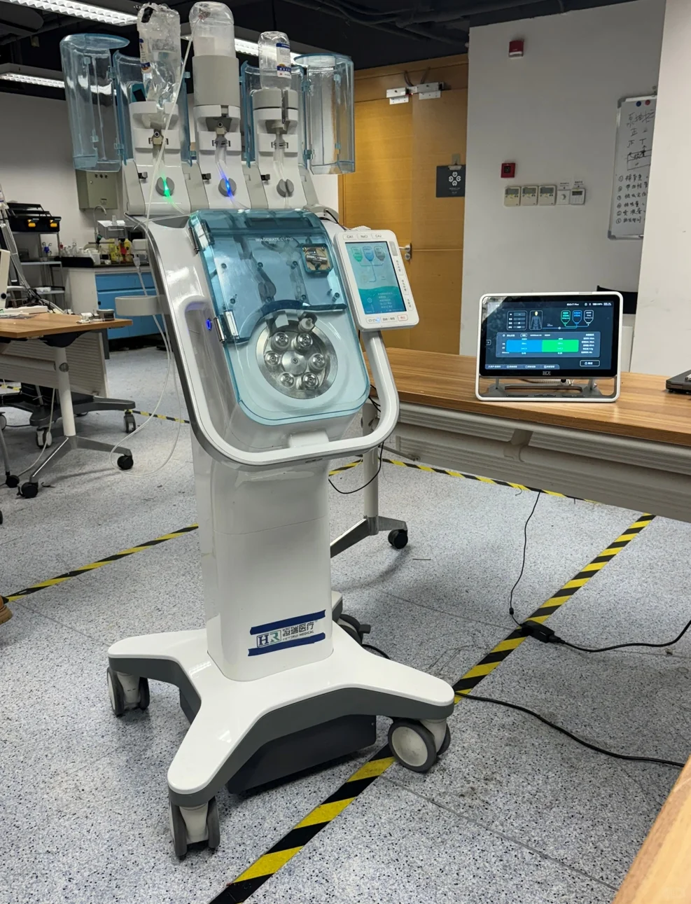 一直右滑???帮我落地