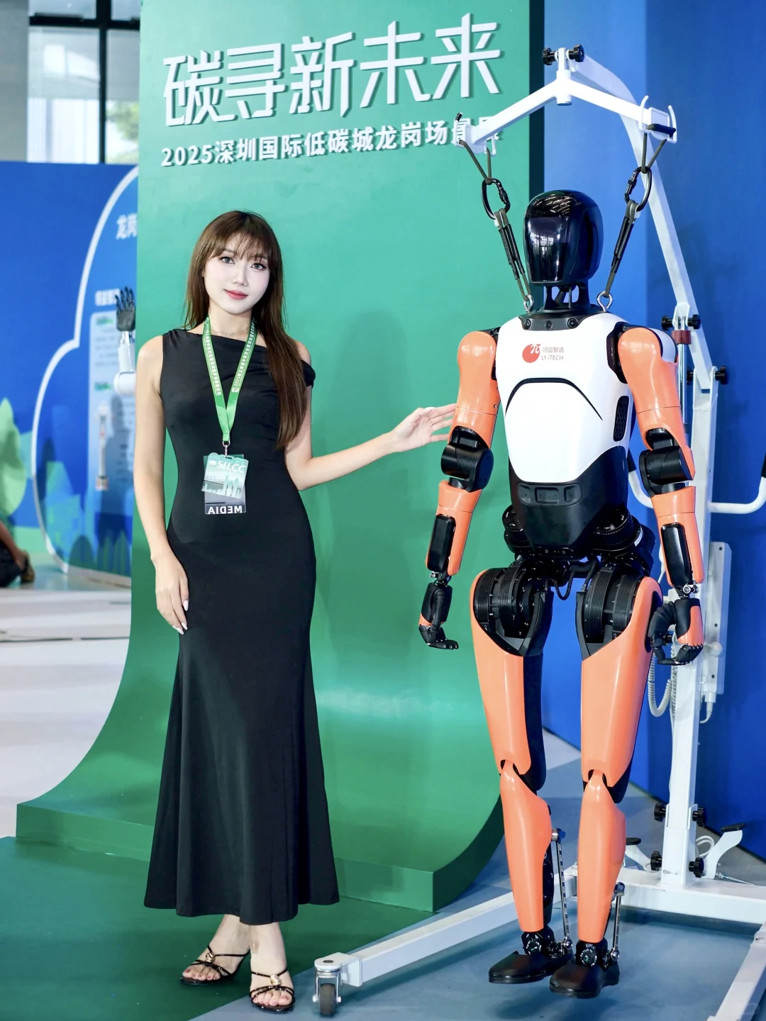 AI+绿色CP?湾区“低碳T台”真秀到我心里了！