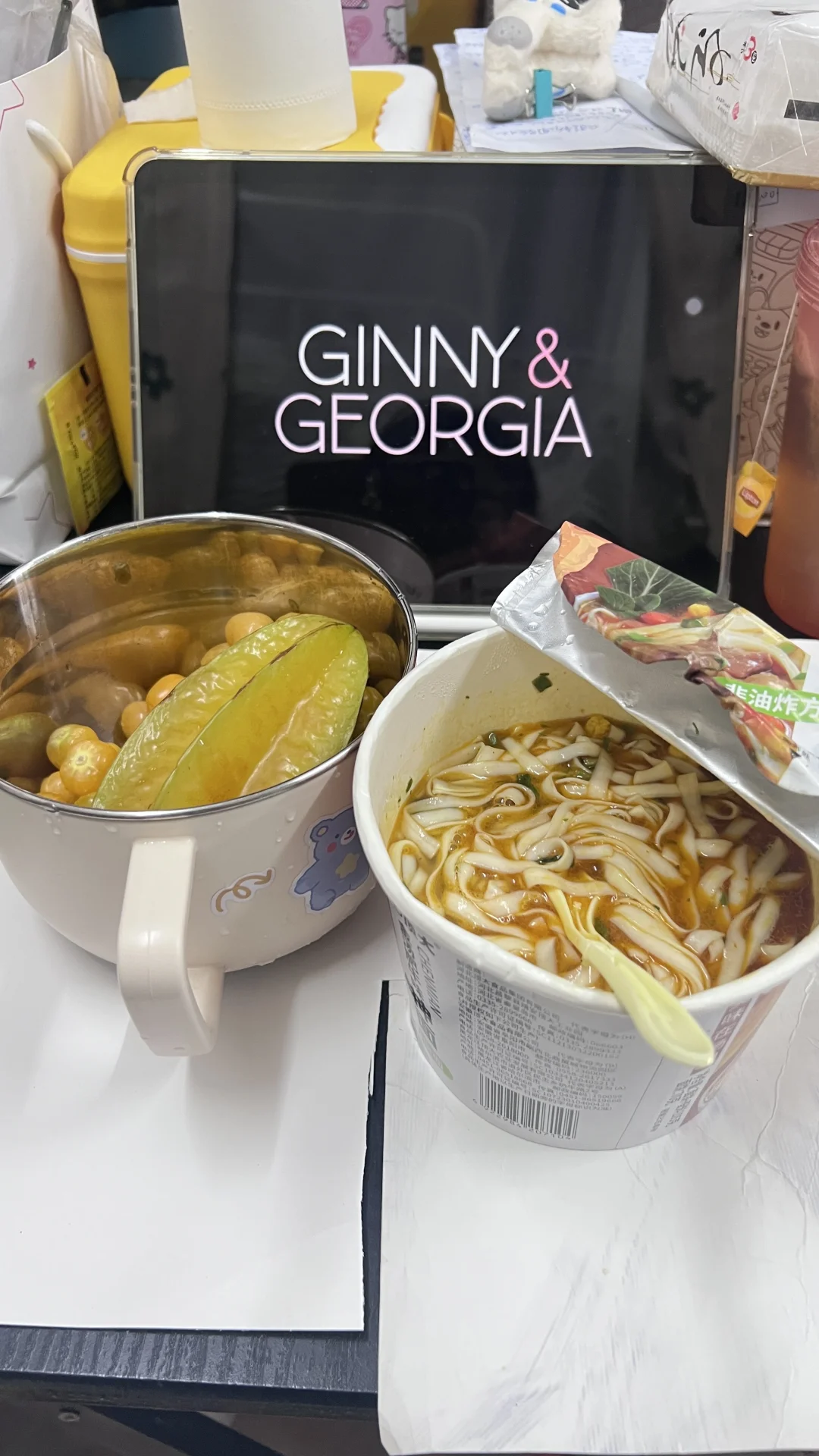 吃了一个月泡面居然瘦了两斤啊啊啊啊