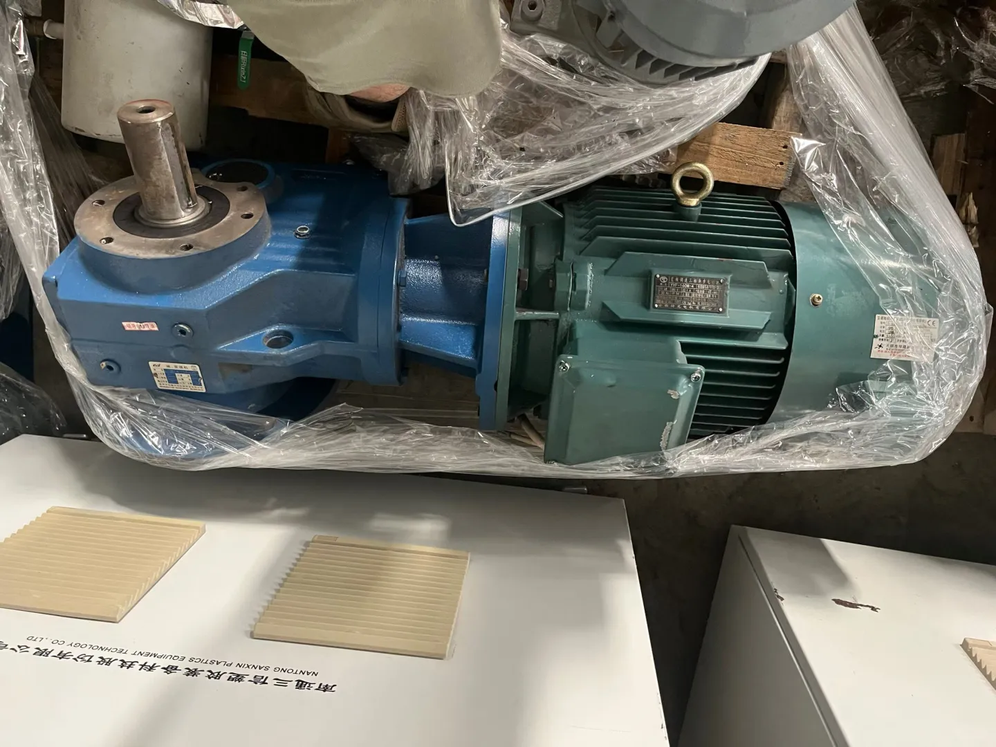 二手电机，减速机，波箱！