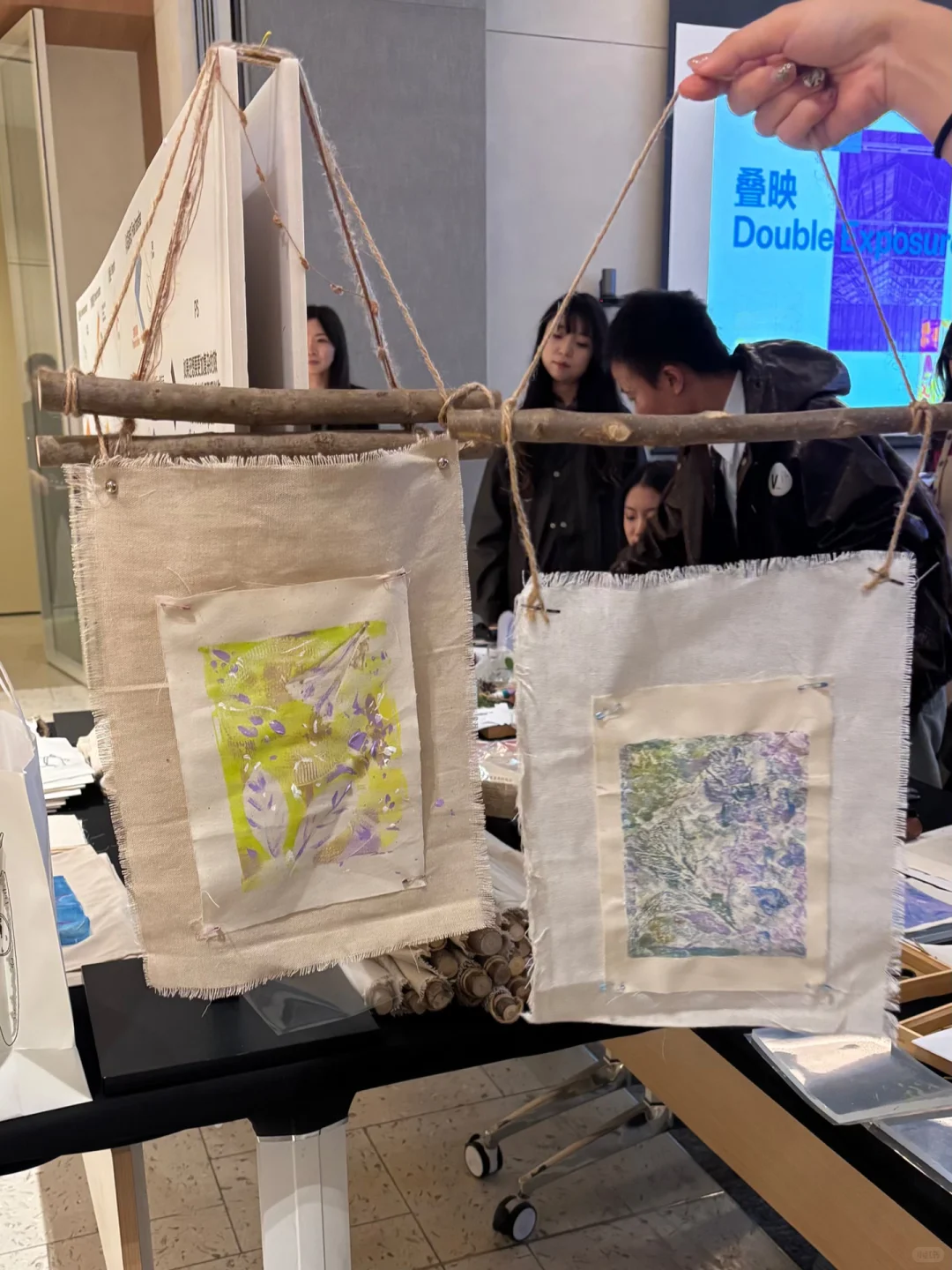 在太古里之夜活动，用凝胶版画做挂布