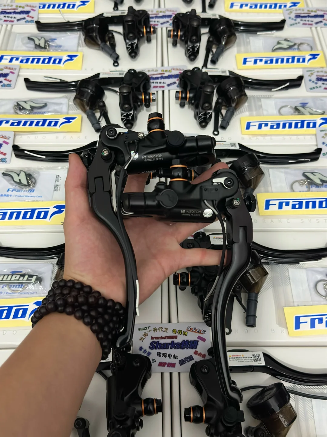 摩托党必入!车力屋F130s直推上泵,手感颜值