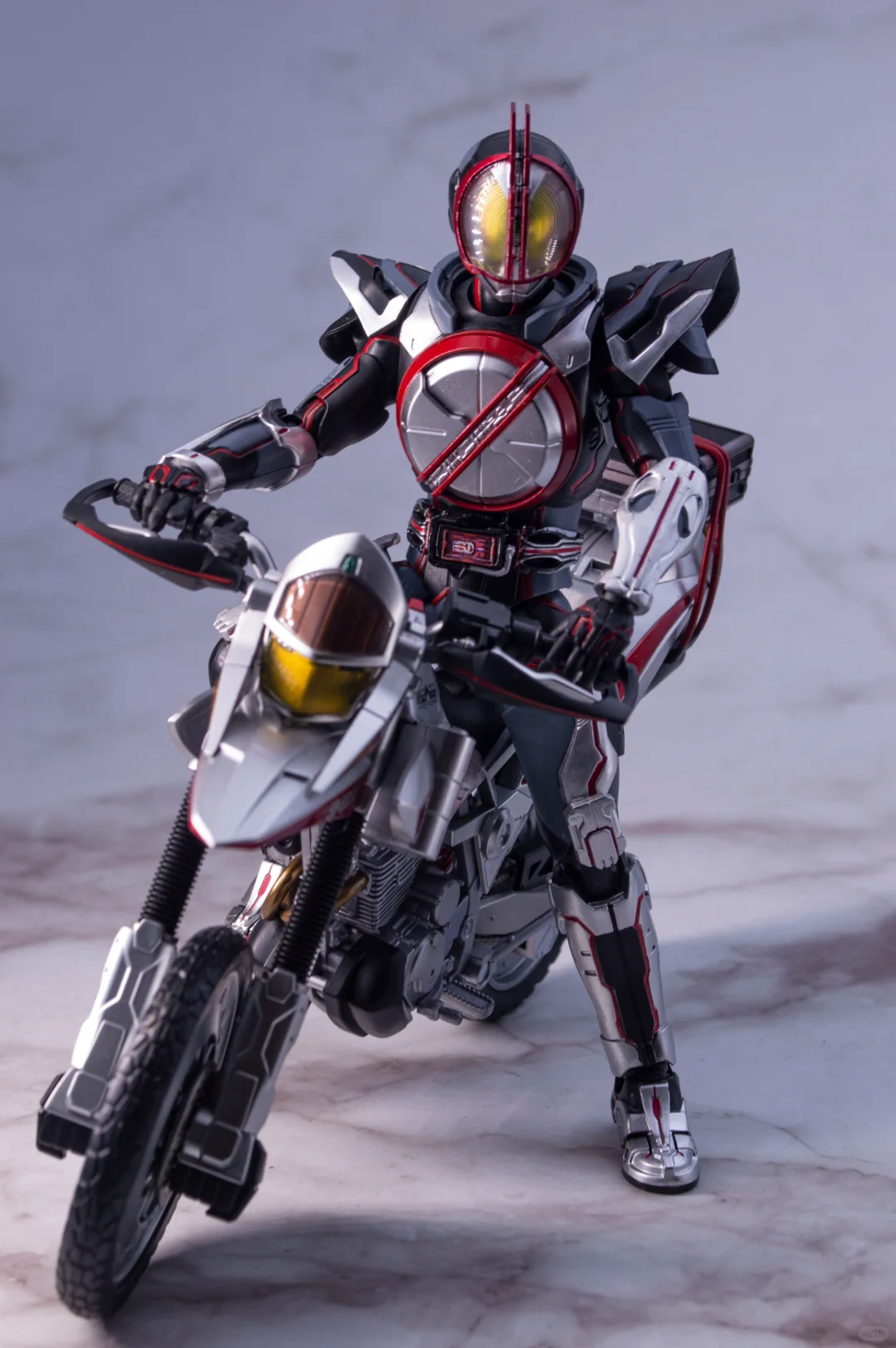 机动天马shf 可玩性还不错吧 大概吧?