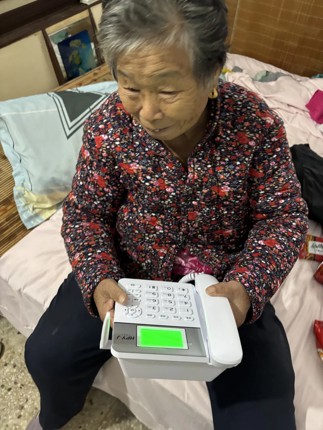 终于找到了支持4g手机卡的座机电话