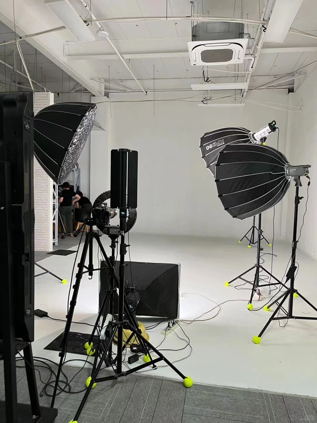 在成都本地租套直播设备才800包安装调试