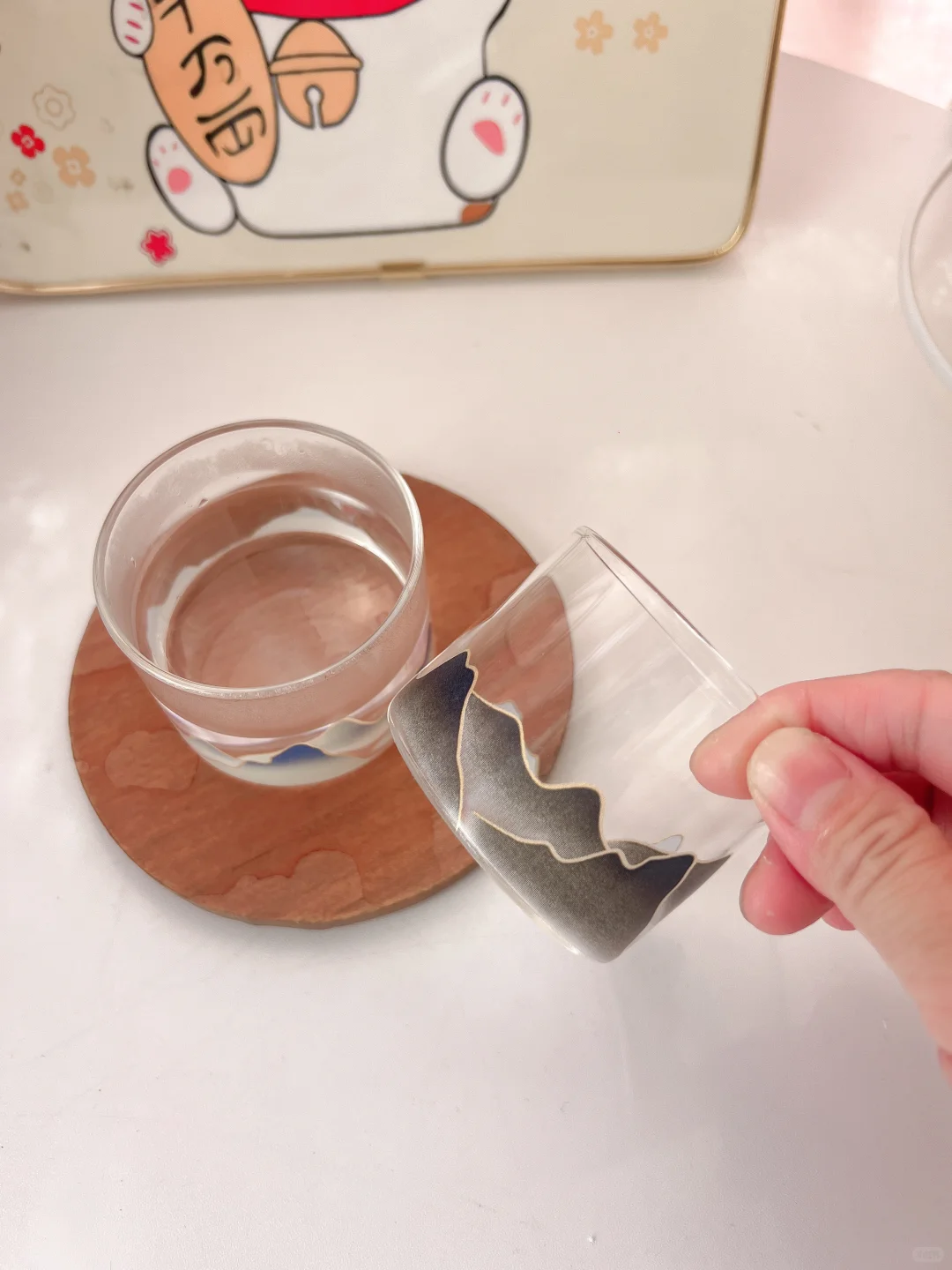 会变色的小茶杯