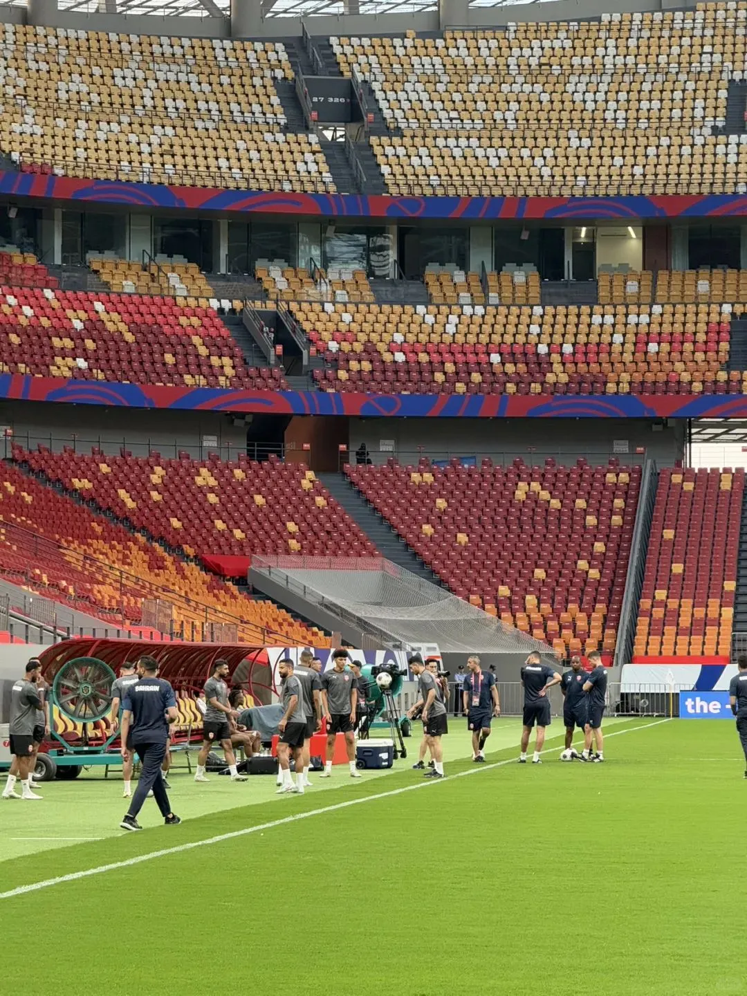 每日球场 | 136 龙兴足球场