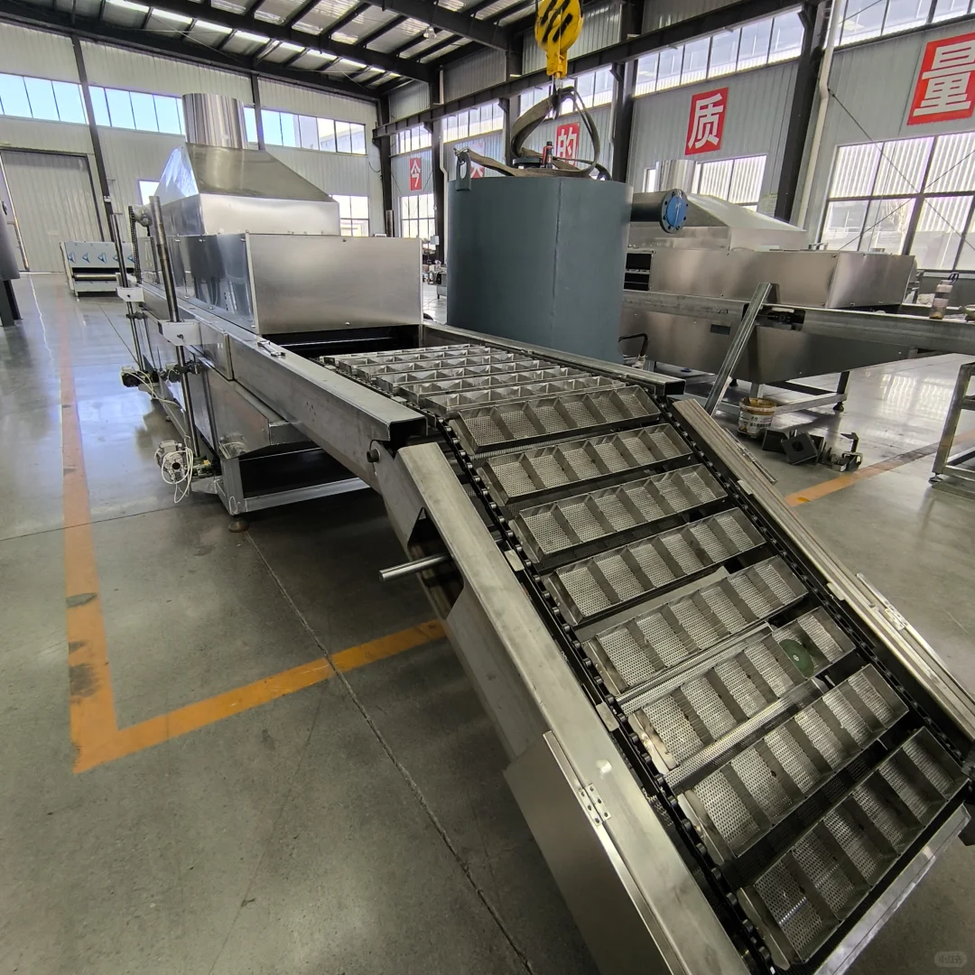 实体工厂拍摄方便面生产线