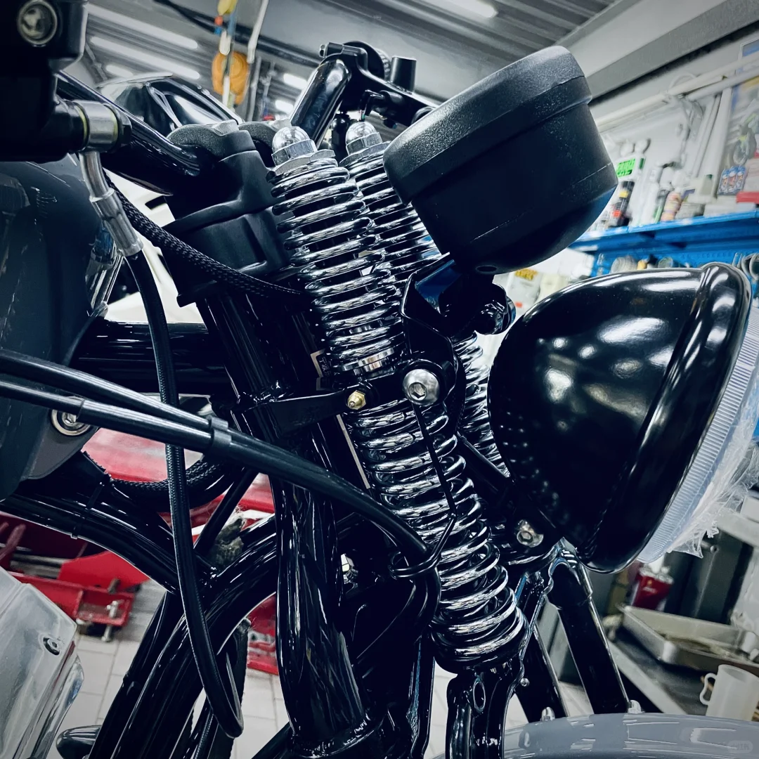 电镀魅力：摩托车前叉电镀弹簧的升级之旅