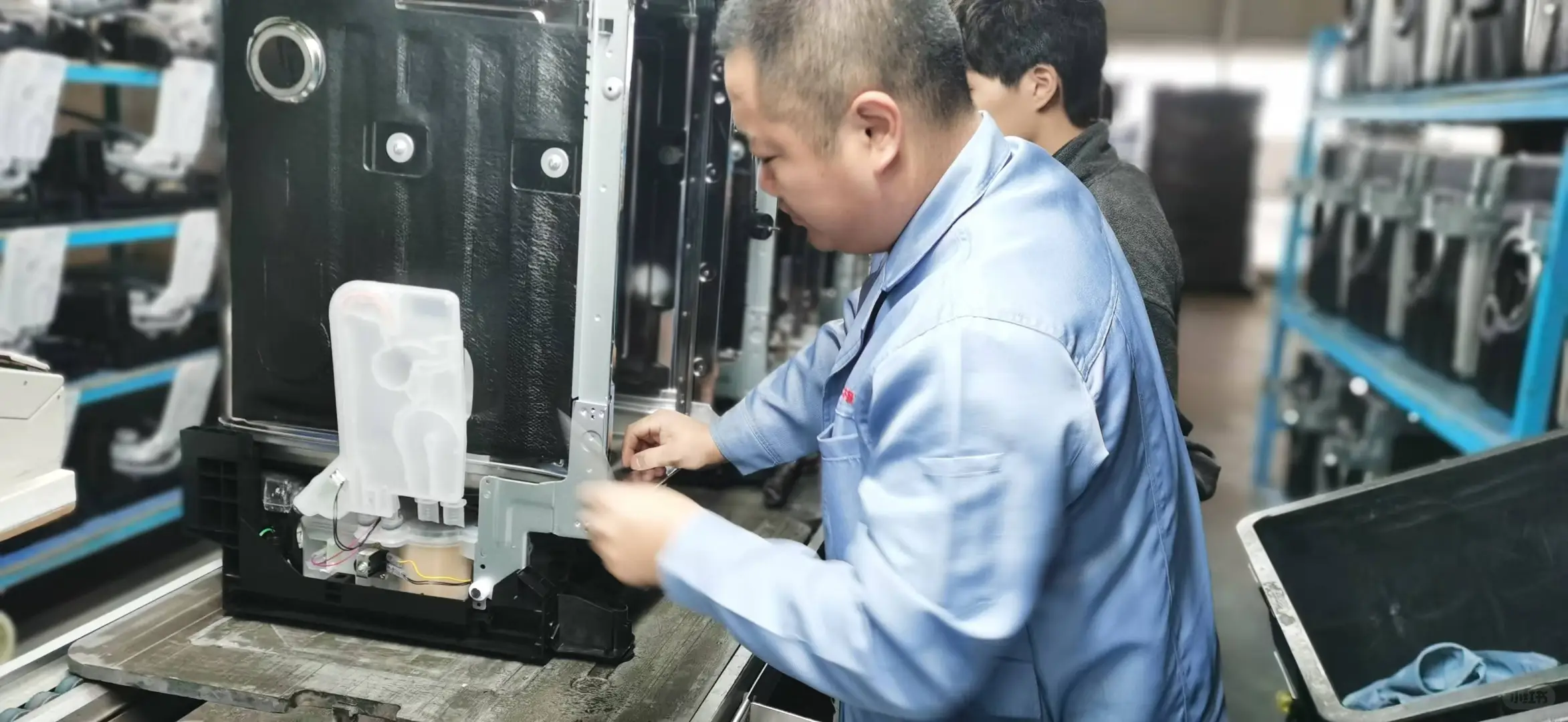 致敬一线辛勤的员工?