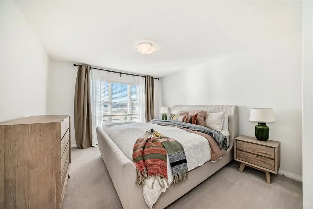 卡加东南区绿色认证节能美宅|朝南庭院|66W+