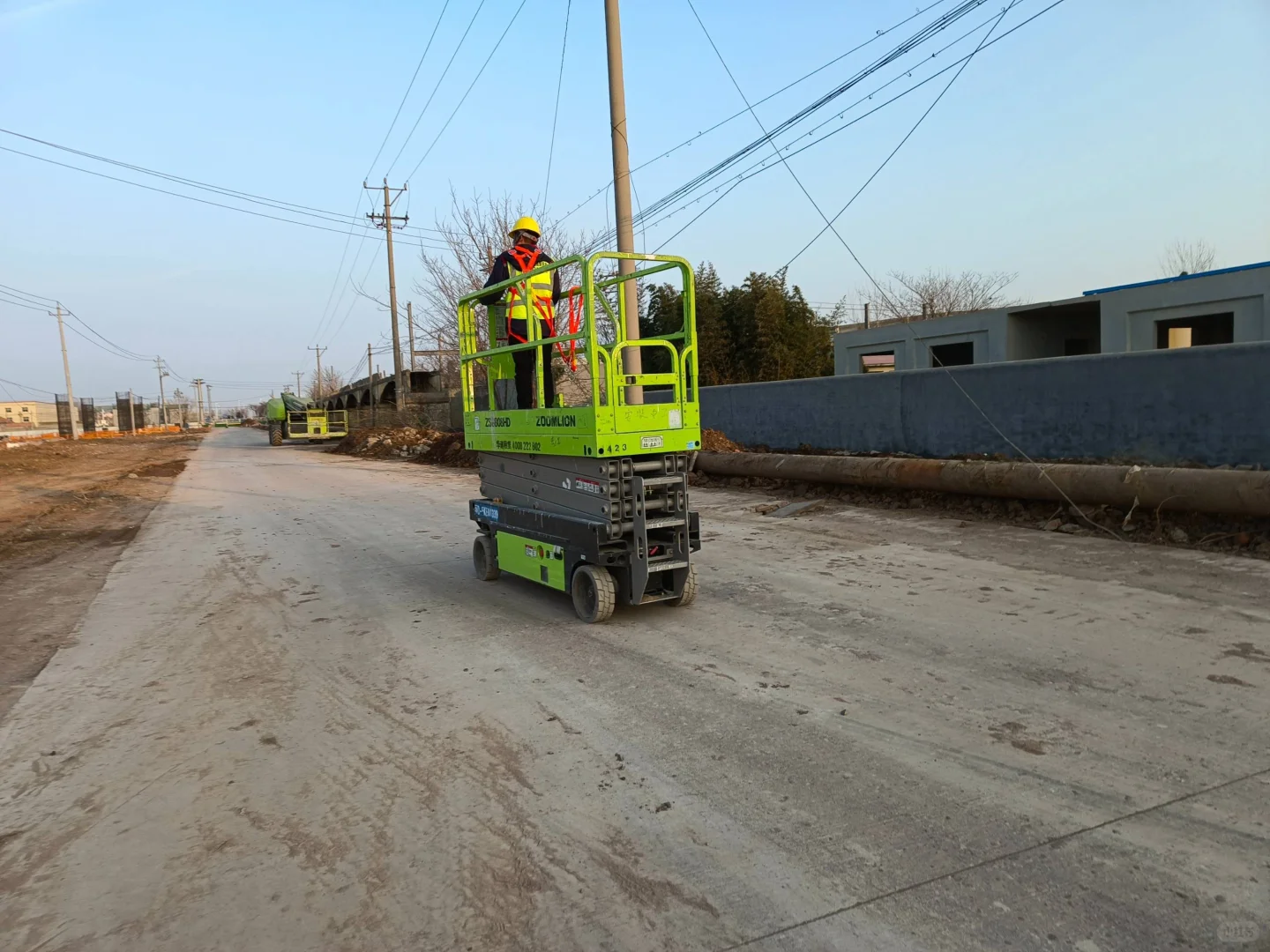 济南历城区越野剪刀车出租