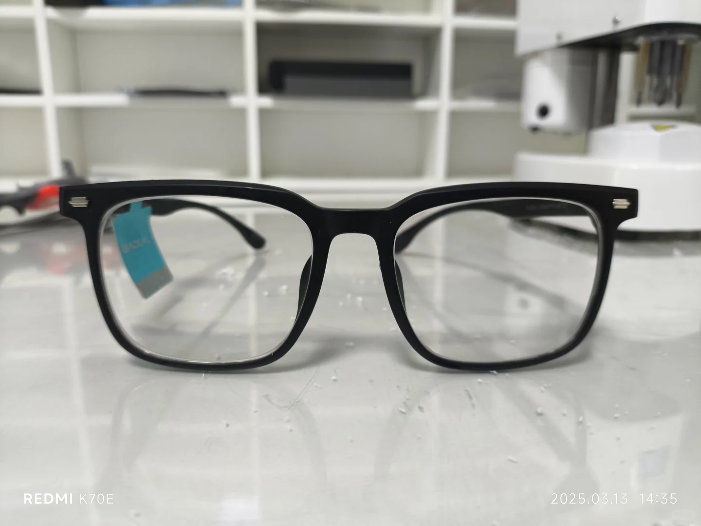 你戴过变色眼镜么?夏季必备!