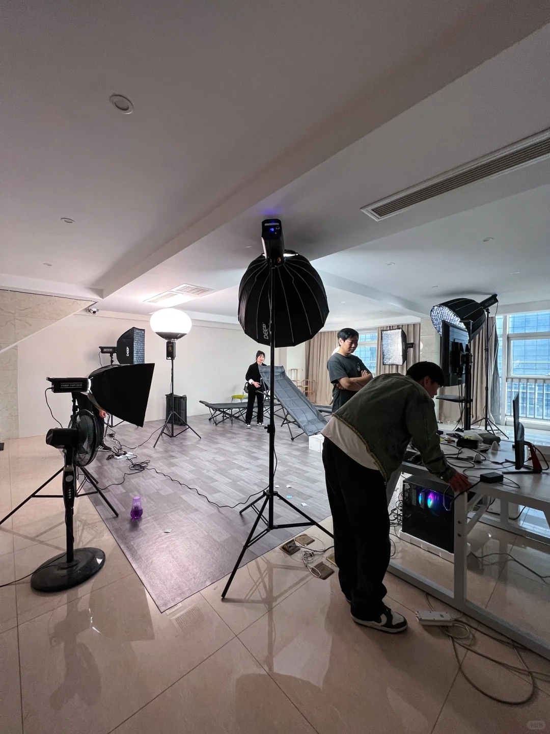 在南京本地租套直播设备才800包安装调试