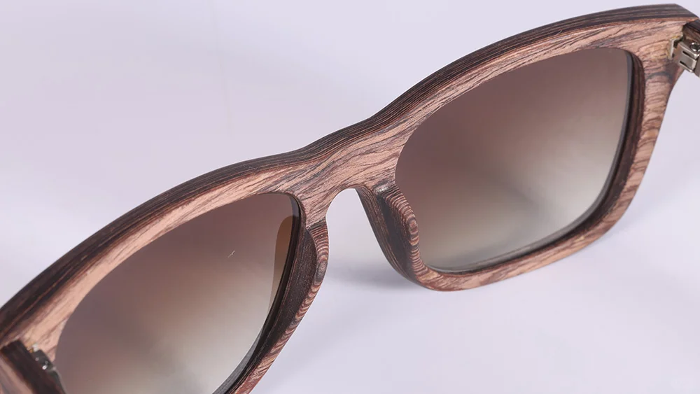 高端眼镜定制：变色镜片知识大科普