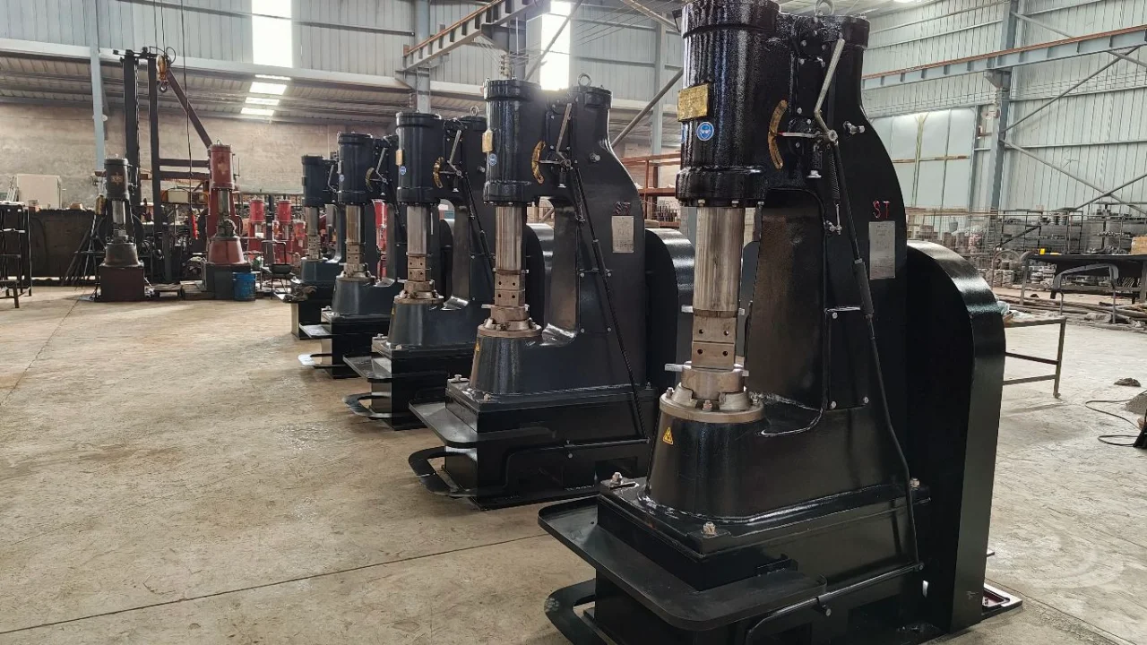 打铁锻造用的液压机和空气锤一站式配齐