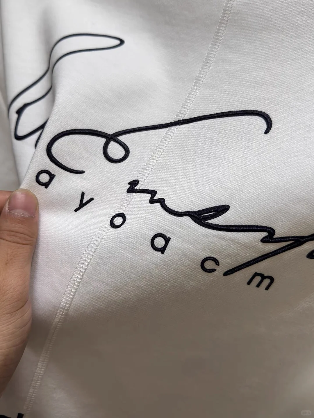 服装工艺｜2025秋冬新款服装印绣花特殊设计