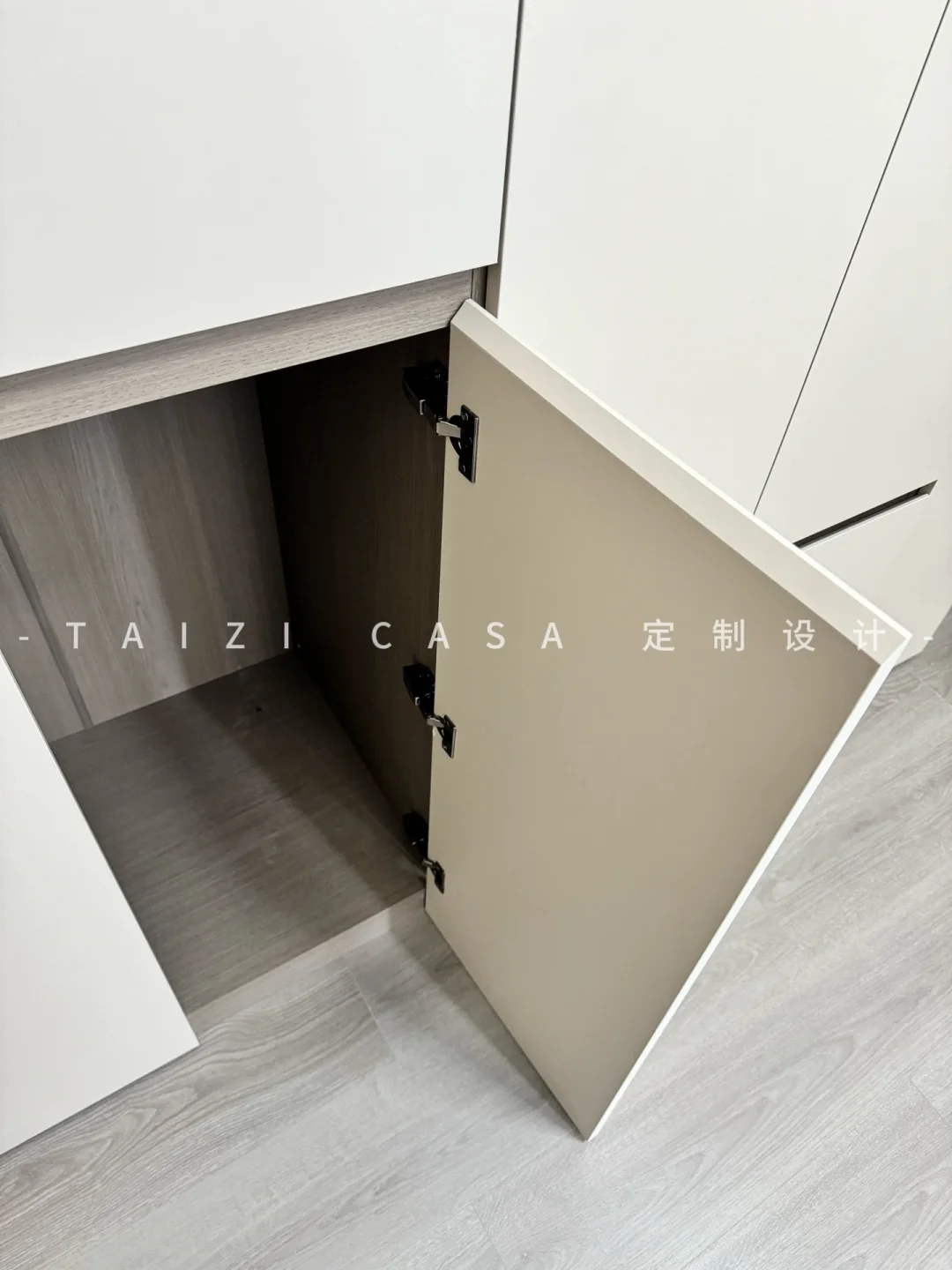 抄作业成功?有没有一样的分段衣柜?