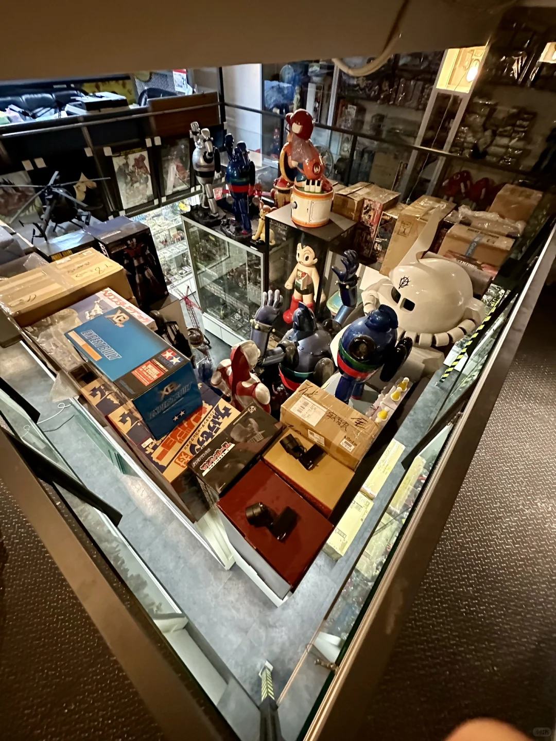 收藏玩具26年头… 玩成了这副德性?