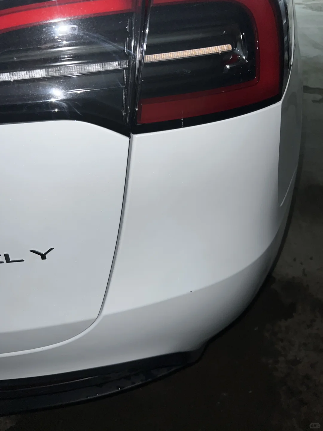 特斯拉你竟然会自我修复？！！！