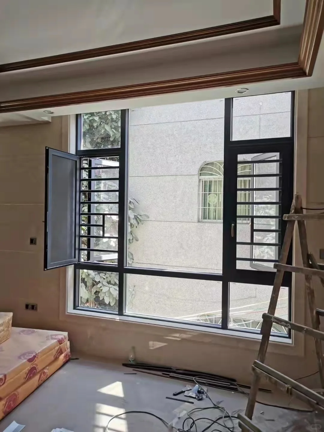 438一方断桥平开窗系统门窗封阳台窗纱一体