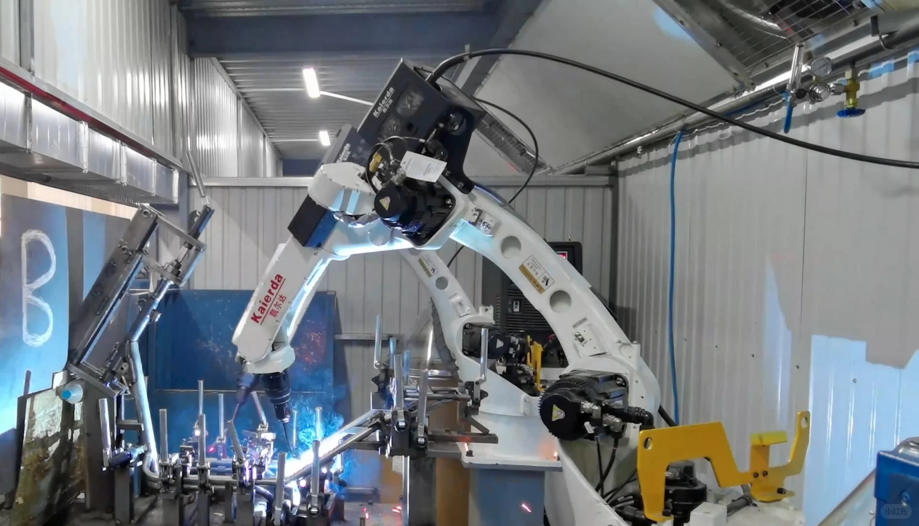 机器人高速焊接技术在汽车零部件制造中的