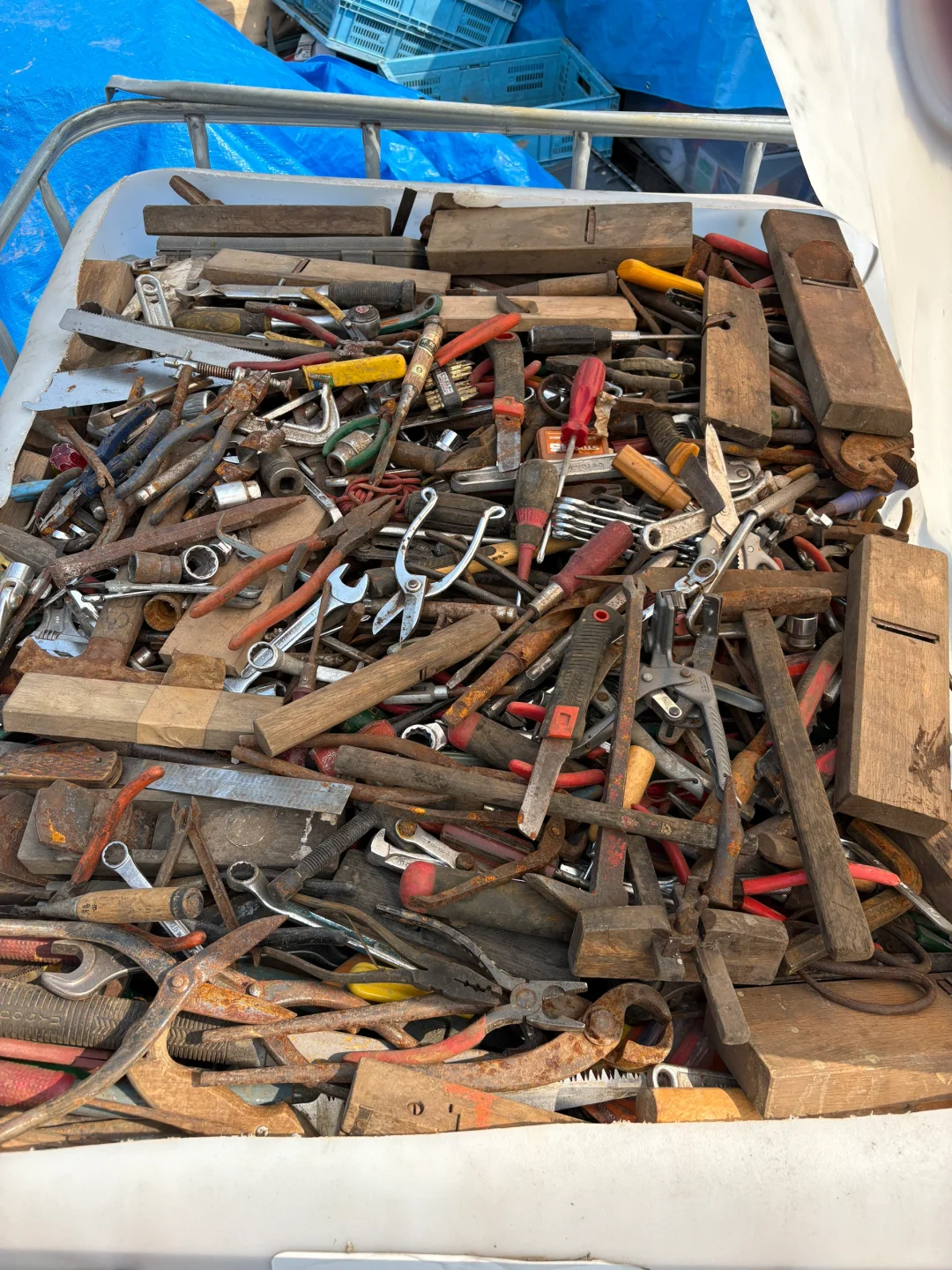 刚到国内，两吨左右！