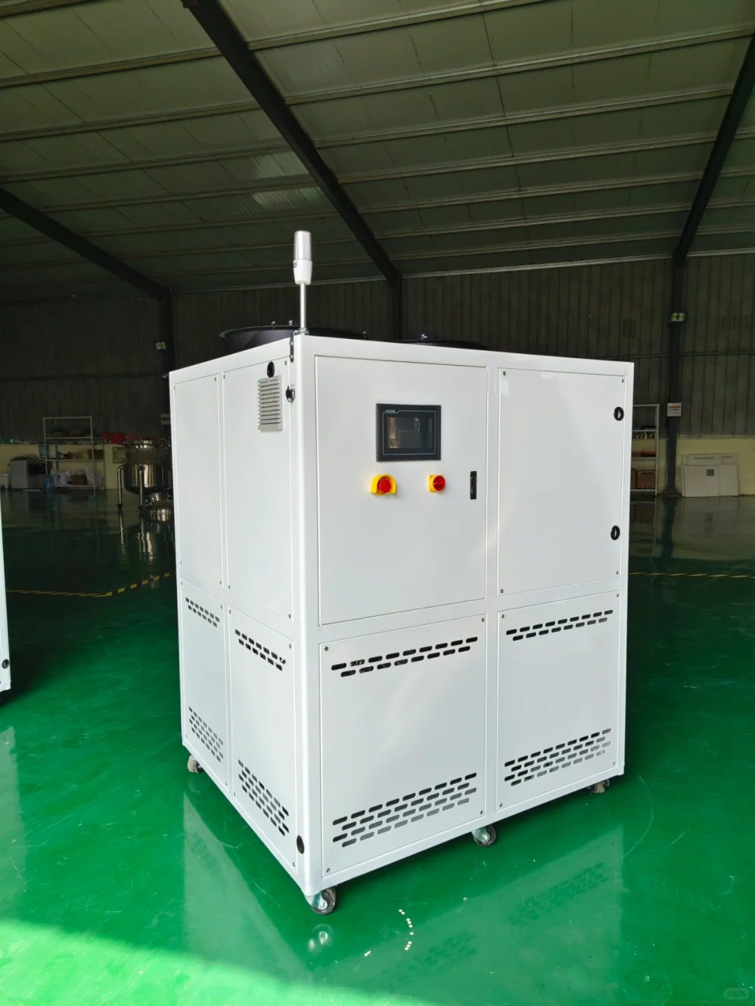 解决高低温一体机控温温度精确性不高问题