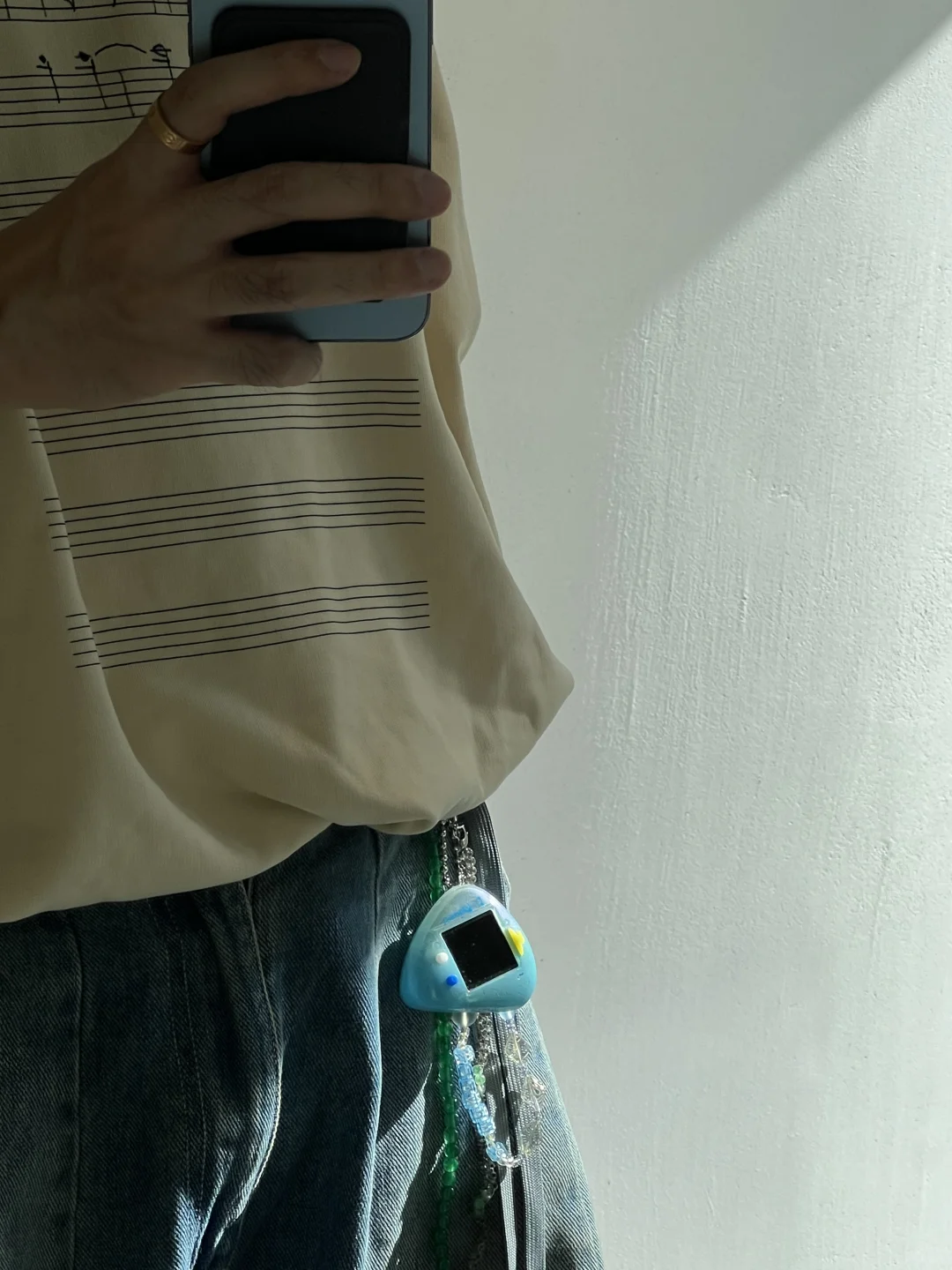 一只会发光?的电子宠物